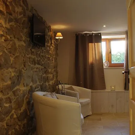 Bed & Breakfast La Maison Dans Les Nuages