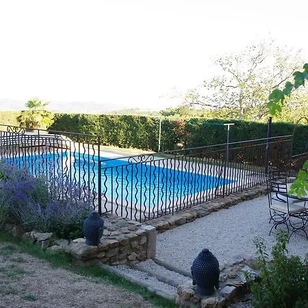Bed & Breakfast La Maison Dans Les Nuages