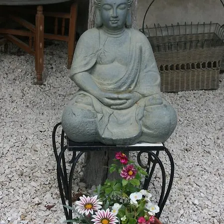 Bed & Breakfast La Maison Dans Les Nuages Secheras